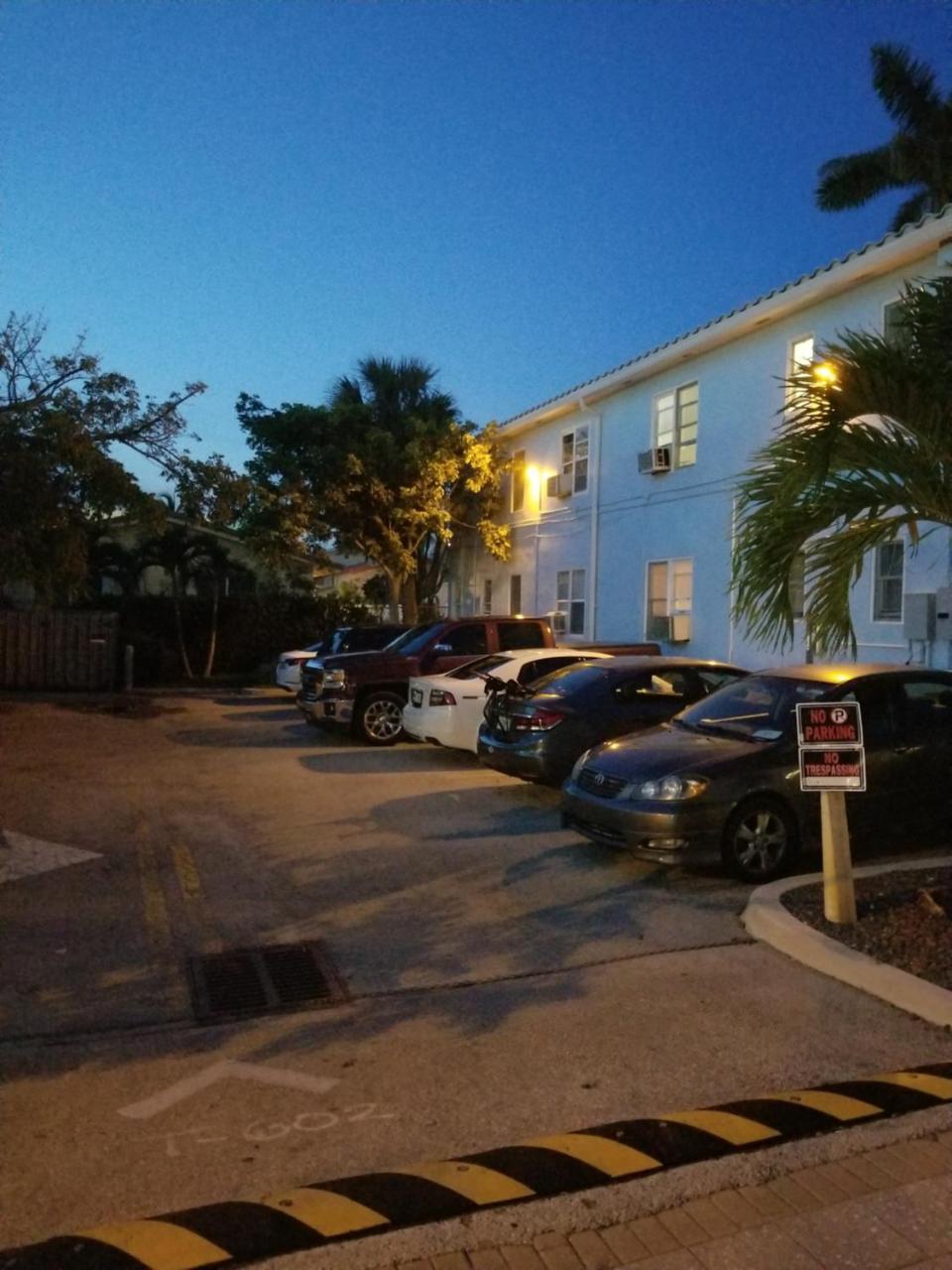 Charter House Motel Hollywood Esterno foto